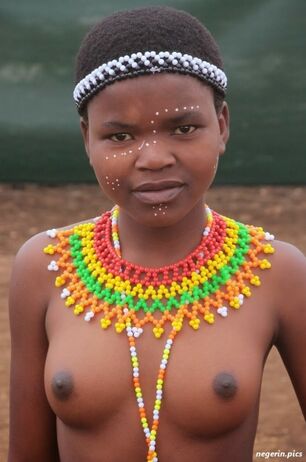 Zulu Frau - Bilder von nackten